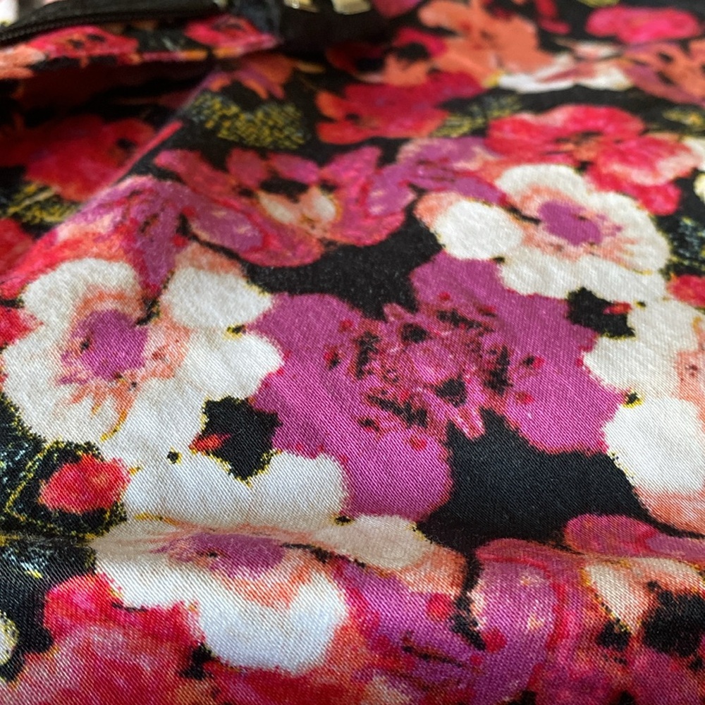 Nicole by Nicole Miller Floral Shorts - Pink and Black - Picture 8 of 14